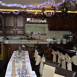 Pensionat Granit - Freshly Renovated Balatonszarszo