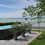 Granit - Freshly Renovated 3* بالاتونسزارسكو