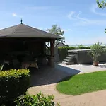 Pensionat Granit - Freshly Renovated Balatonszarszo