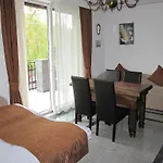 Granit - Freshly Renovated Balatonszarszo