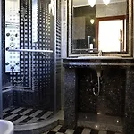 Granit - Freshly Renovated بالاتونسزارسكو