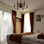 Granit - Freshly Renovated بالاتونسزارسكو