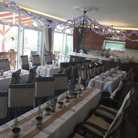 Guest house Granit - Freshly Renovated 3*