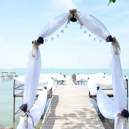 Granit Gæstehus Balatonszarszo