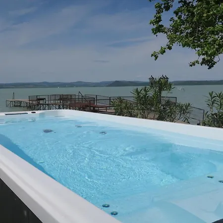 Gæstehus Granit Balatonszarszo