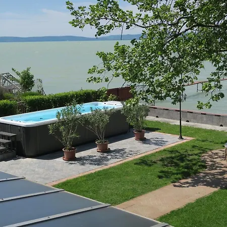 Granit Gæstehus Balatonszarszo