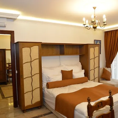 Granit - Freshly Renovated Balatonszarszo