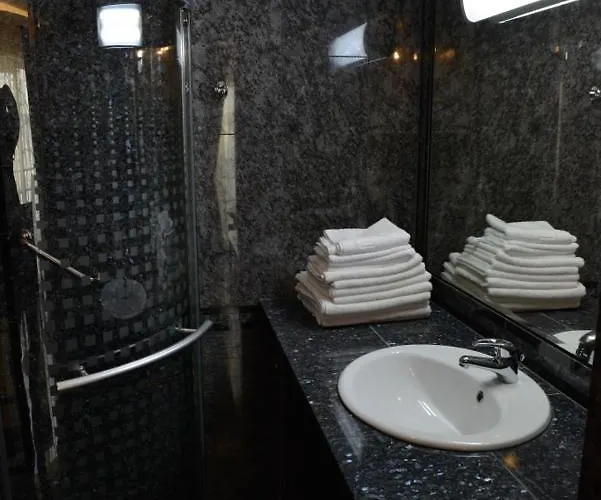 בית הארחה Granit - Freshly Renovated באלאטונסארסו