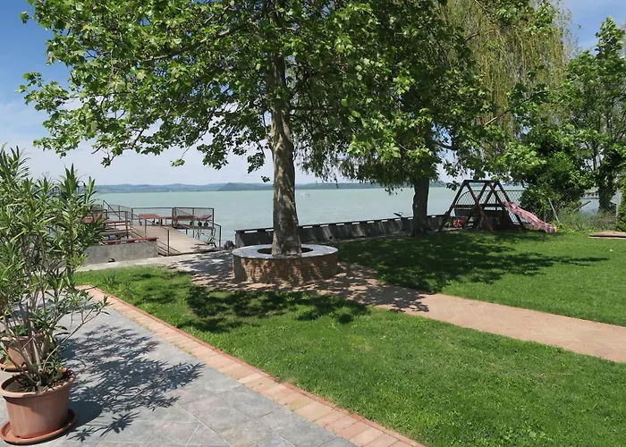 Granit - Freshly Renovated באלאטונסארסו