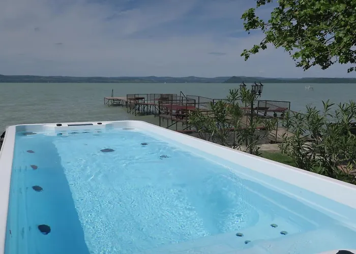 Gránit 3* Balatonszarszo