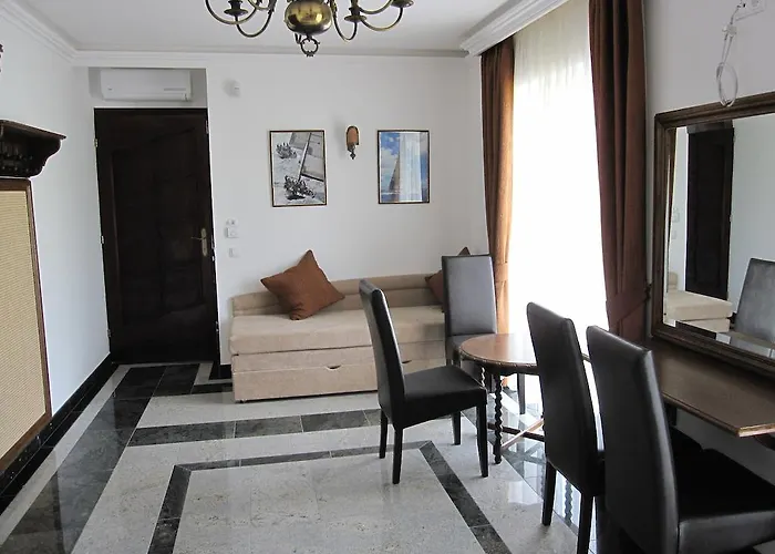 בית הארחה Granit - Freshly Renovated באלאטונסארסו