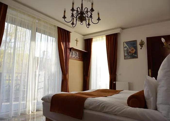 Granit - Freshly Renovated באלאטונסארסו